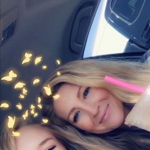 Meet your Posher, Farrah